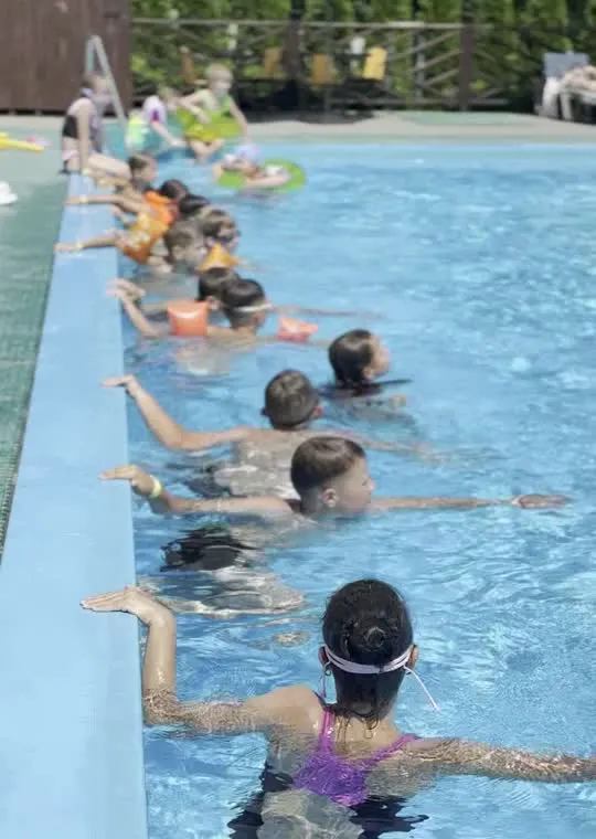 Відео з літнього табору Family Club